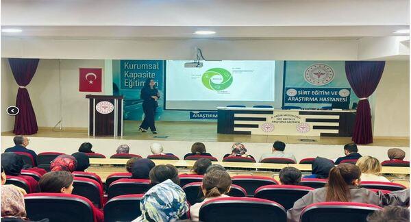 Siirt Üniversitesi Tıp Fakültesi’nden Bağımlılıkla Mücadele Semineri.